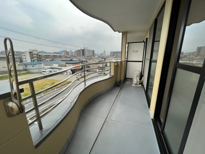 【バルコニー】 | フローラルコートII番館