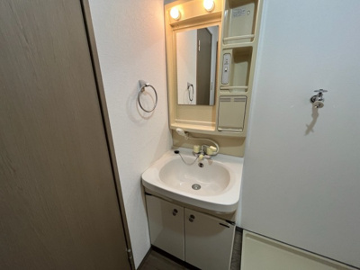 【洗面所】 | フローラルコートII番館