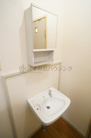 安倉南ハイツⅢの洗面所