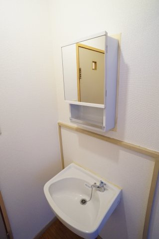 安倉南ハイツⅢの洗面所