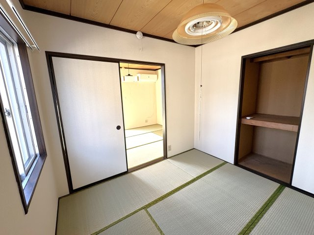 峰ハイツの和室