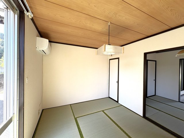 峰ハイツの和室