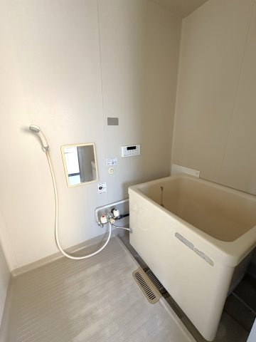 峰ハイツの浴室