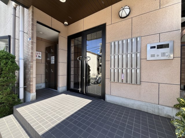 ピュアコートⅡのエントランス