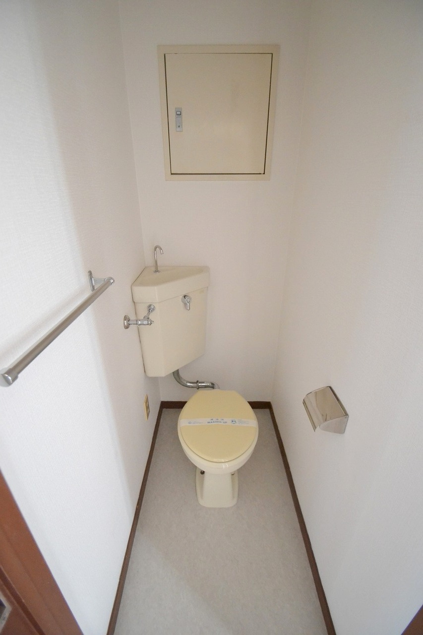 横川ラックビルのトイレ