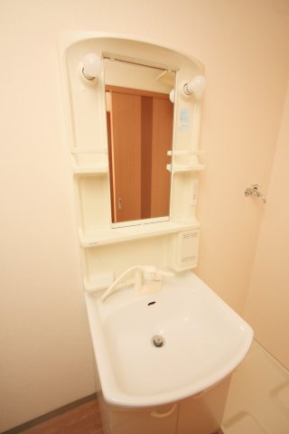 サンクレストの独立洗面台