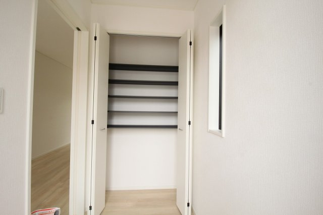高知市旭天神町第1　1号棟　（全2区画）の収納|玄関収納