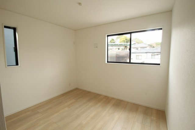 高知市旭天神町第1　1号棟　（全2区画）の洋室|2Ｆ　北西の部屋　5.7帖