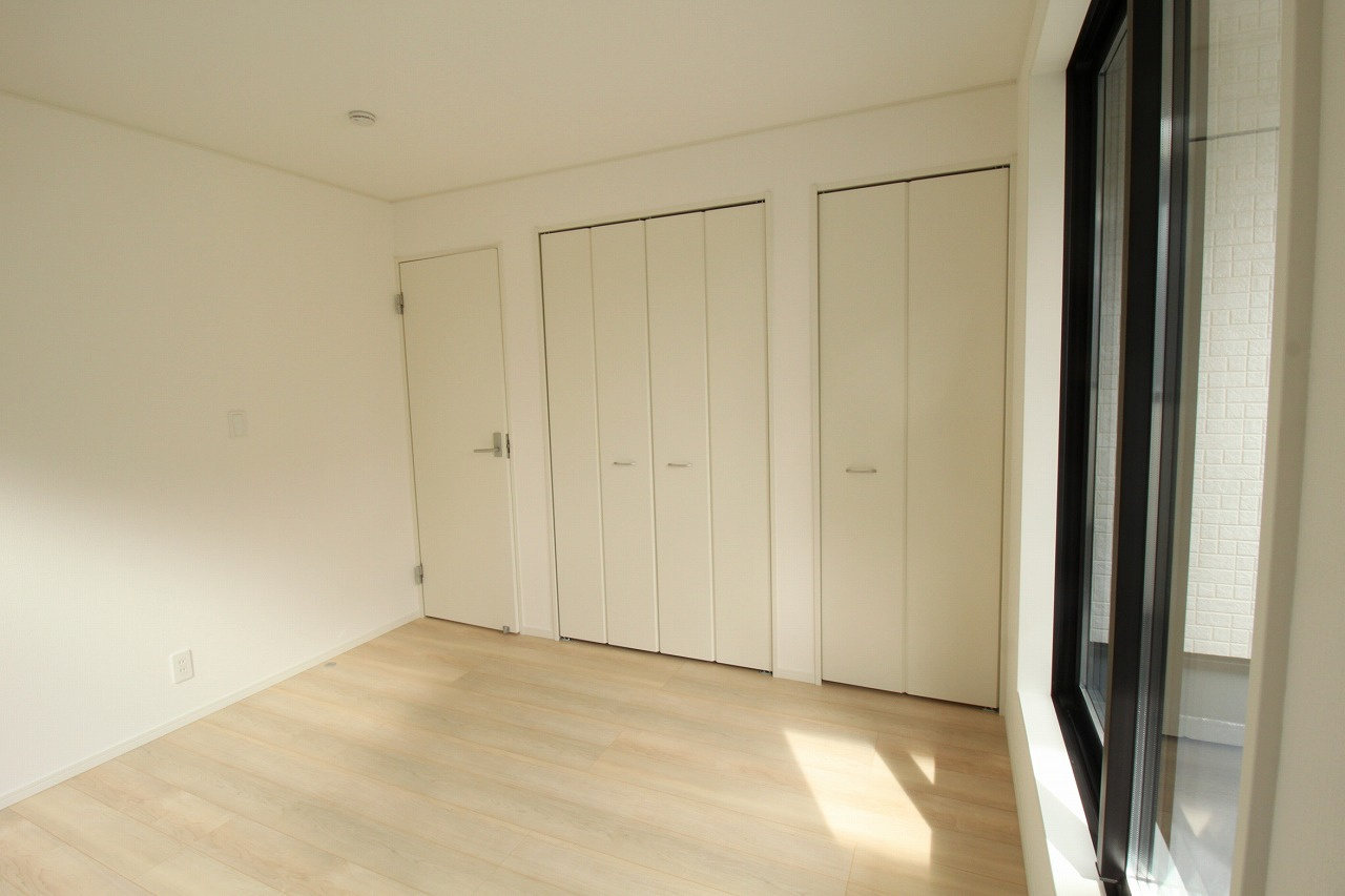 高知市旭天神町第1　1号棟　（全2区画）の洋室|2Ｆ　南の部屋　6.1帖