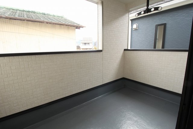 高知市旭天神町第1　1号棟　（全2区画）のバルコニー|2Ｆ　南の部屋　6.1帖