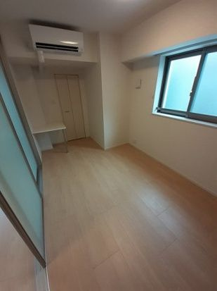 Ｅ．ステージ　新御徒町の居間・リビング