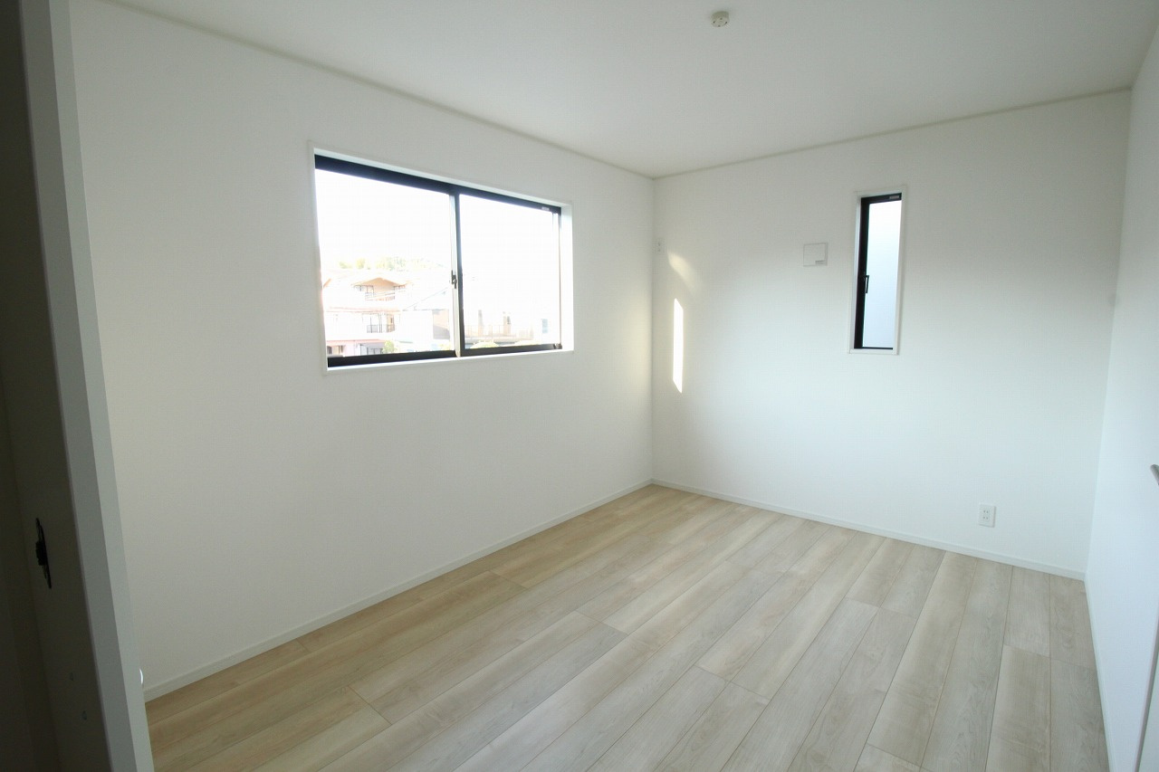 旭天神町第1　2号棟　2Fリビング（全2区画）の洋室|2F　北の部屋　6.0帖