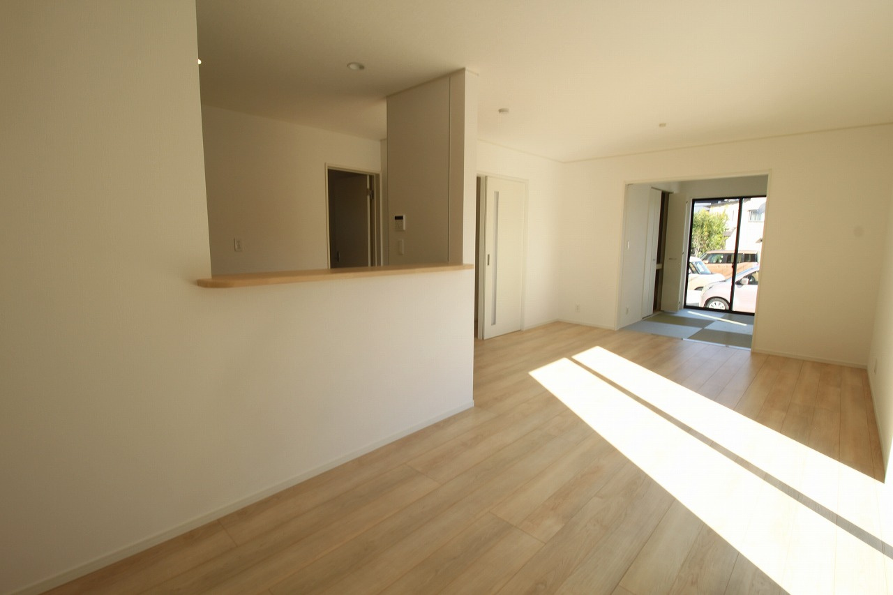 南国市大そね甲第1　新築戸建　1号棟　の居間・リビング|ＬＤＫ　16.0帖