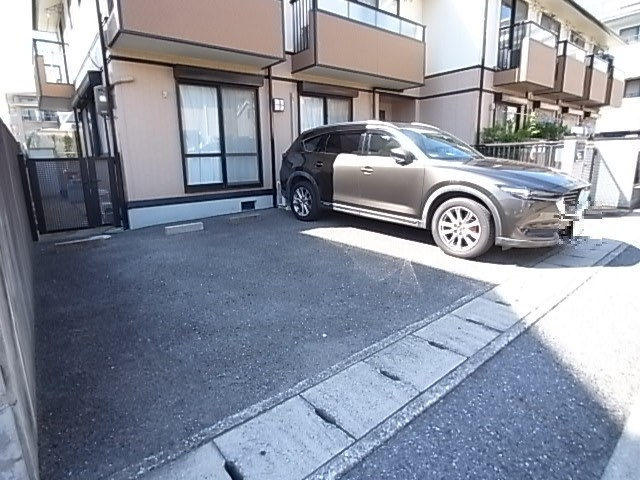 ハイツクレセントの外観