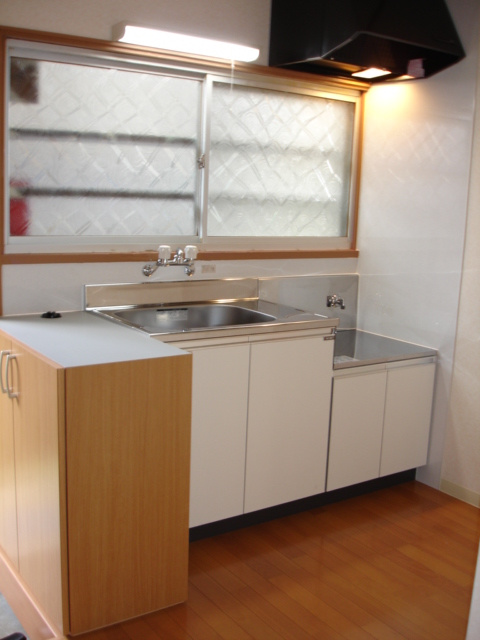府中市多磨町１丁目のアパートのキッチン