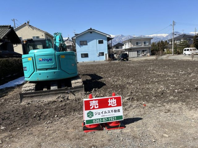 安曇野市豊科住宅用地の外観