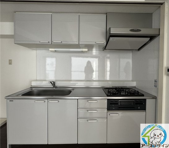 エザンスⅠのキッチン|※類似部屋