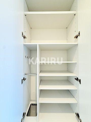 Innocent Doyamaの内装