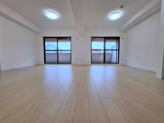 ライオンズマンション大文閣　9階の内装|2025/8/2　リフォーム中写真