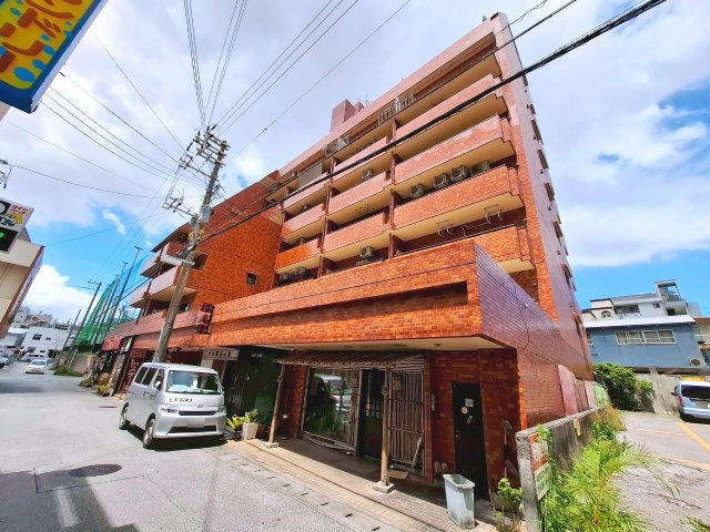 ライオンズマンション大文閣　9階の外観