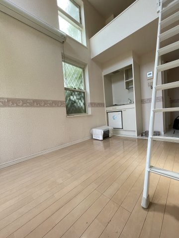 さくら横須賀中央の居間・リビング