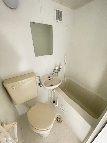 さくら横須賀中央の浴室