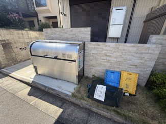 【その他共用部分】 | 敷地内ゴミストッカー完備