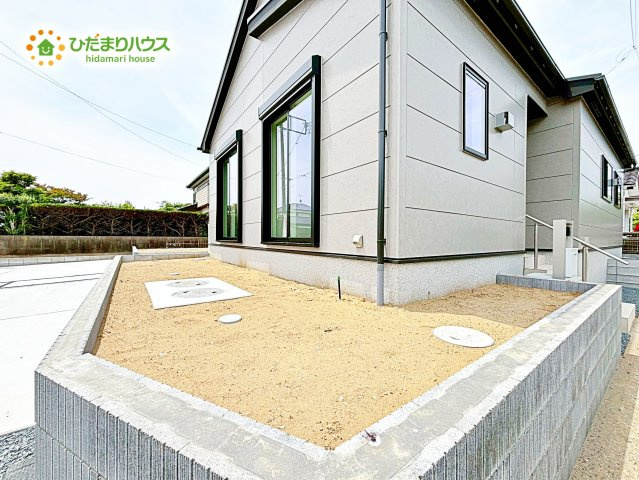 【庭】 | 神栖若松中央5丁目24-1期　新築戸建　2号棟 | お庭には日当たりや風通しを良くしたり、プライバシーを守ったりすることもできます！