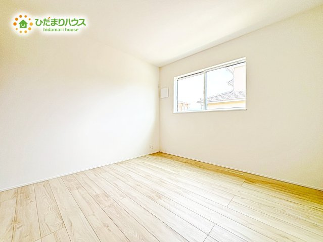 【洋室】 | 神栖若松中央5丁目24-1期　新築戸建　2号棟 | ご家族様一人ひとりの大切なプライベート空間。シンプルなデザインなので、趣味・感性で個性的に飾ることができます♪