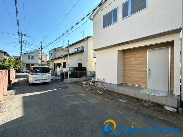 新築戸建　茅ヶ崎市東海岸北5丁目の前面道路含む現地写真