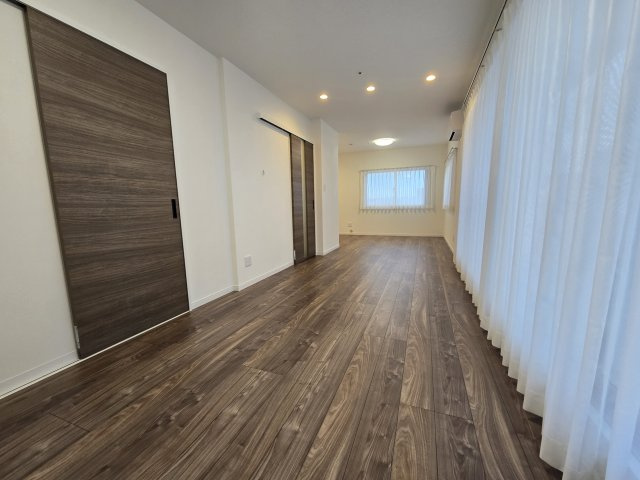 クレアランドマークの居間・リビング