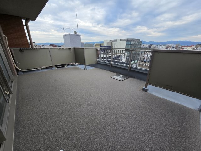 クレアランドマークのバルコニー
