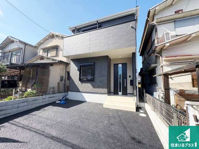 城陽市枇杷庄　第3期　新築一戸建ての外観|お客様に長く安心して住んでいだだける事にこだわった家づくり！住んでからのアフターサービスにもしっかりと取り組んでいます！