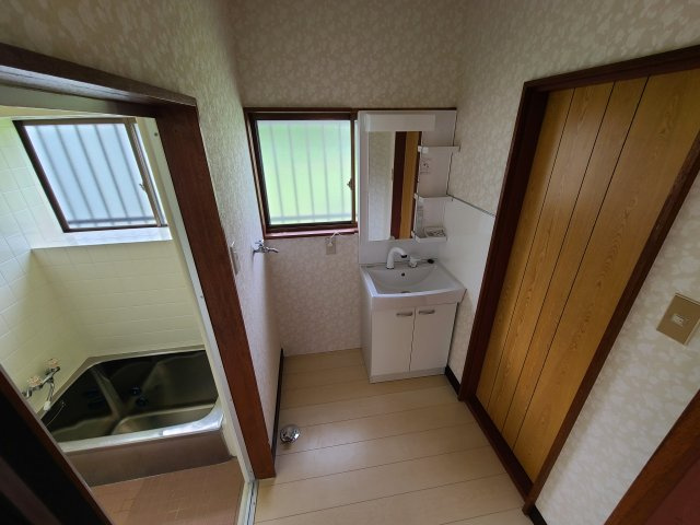 ブルーハイツの洗面所