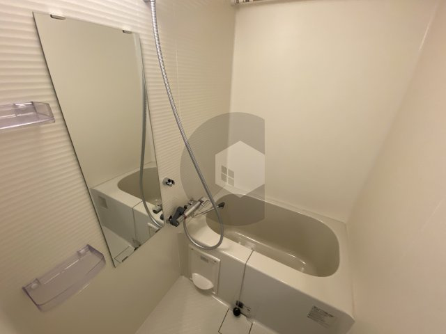 ファーストフィオーレ長田グランディールの浴室