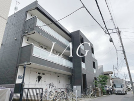 リブリ・シャルマンパル の画像