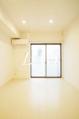 【居間・リビング】 | リブリ・シャルマンパル  | 洋室のお部屋です。