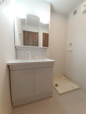 ｇｒａｃｅ　Ｆの洗面所|広い洗面スペースです★