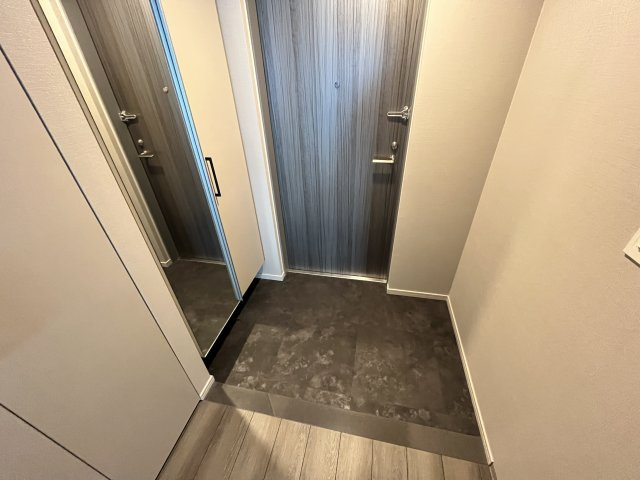 アーバネックス天満橋Frontの玄関