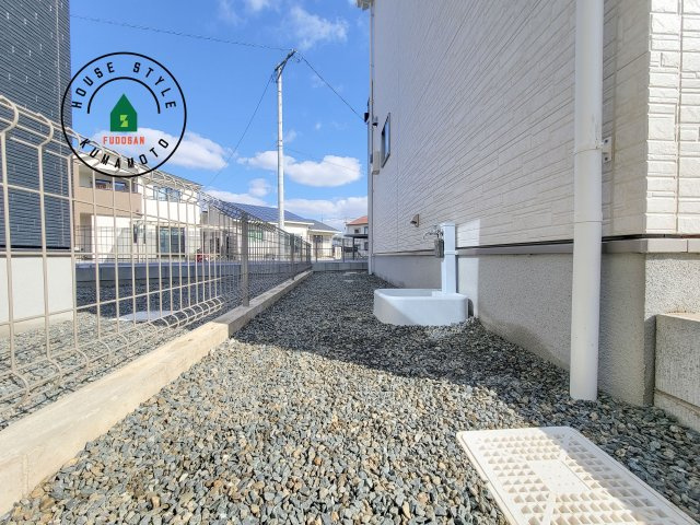 熊本市中央区出水8丁目第2-2棟（2号棟）　の庭|お庭で自由な時間を過ごせます。