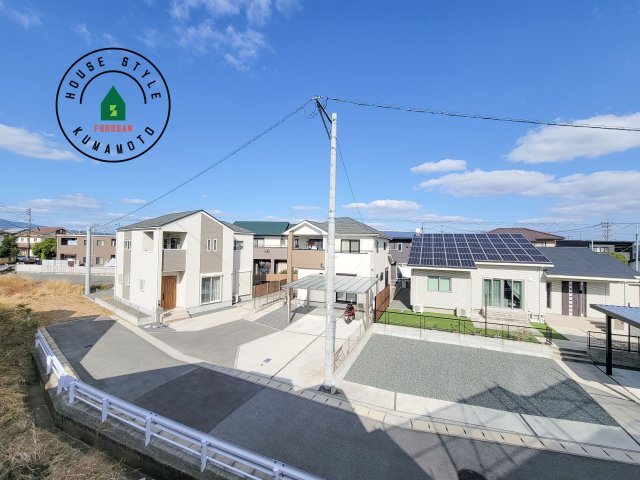 熊本市中央区出水8丁目第2-2棟（2号棟）　の展望|窓から緑が見える物件も魅力的です。