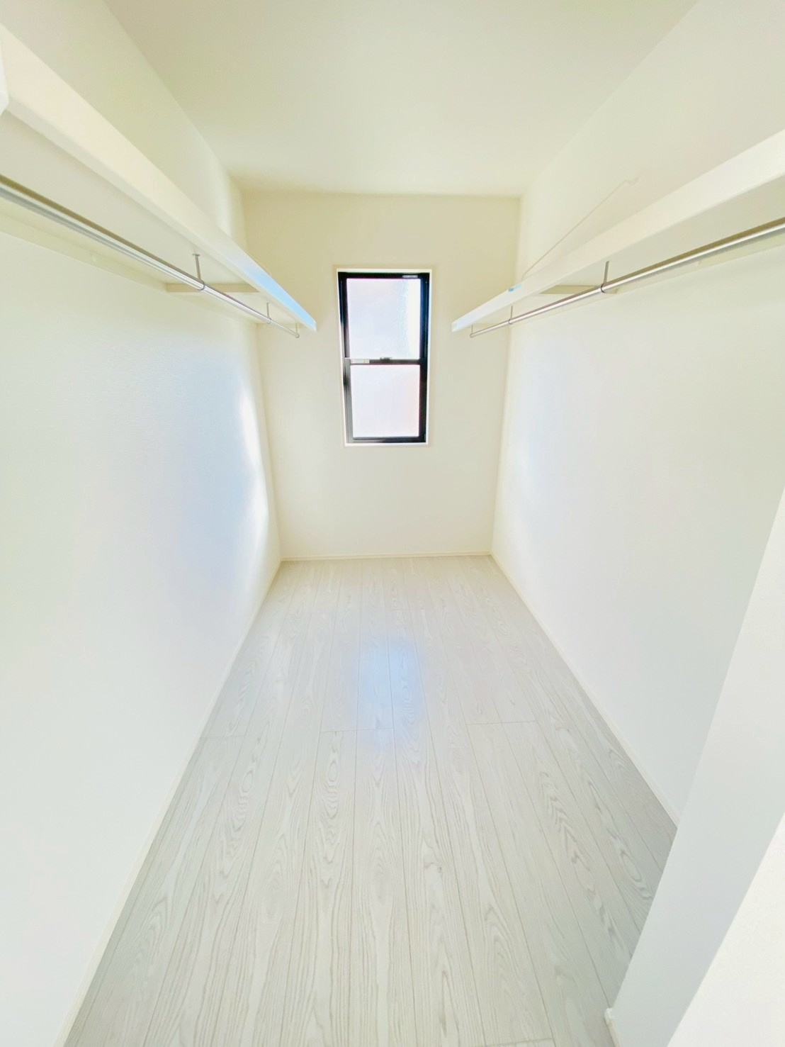 よかタウン／南区御幸西２丁目３期／１号棟の収納