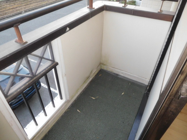 ロイヤルハイツⅡのバルコニー