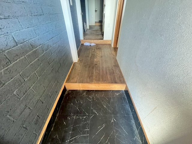 北野田テラスの玄関