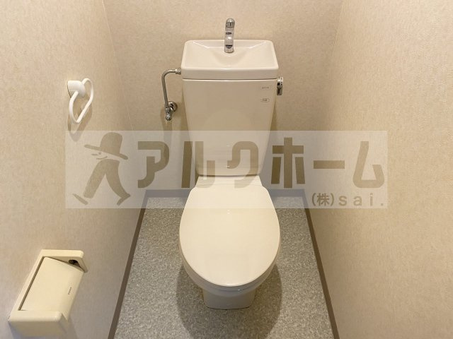OMレジデンス柏原1のトイレ
