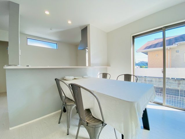 よかタウン／南区御幸西２丁目３期／２号棟の居間・リビング