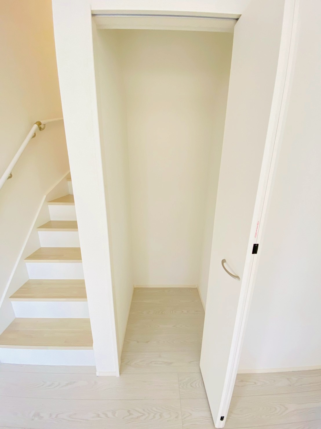 よかタウン／南区御幸西２丁目３期／２号棟の収納