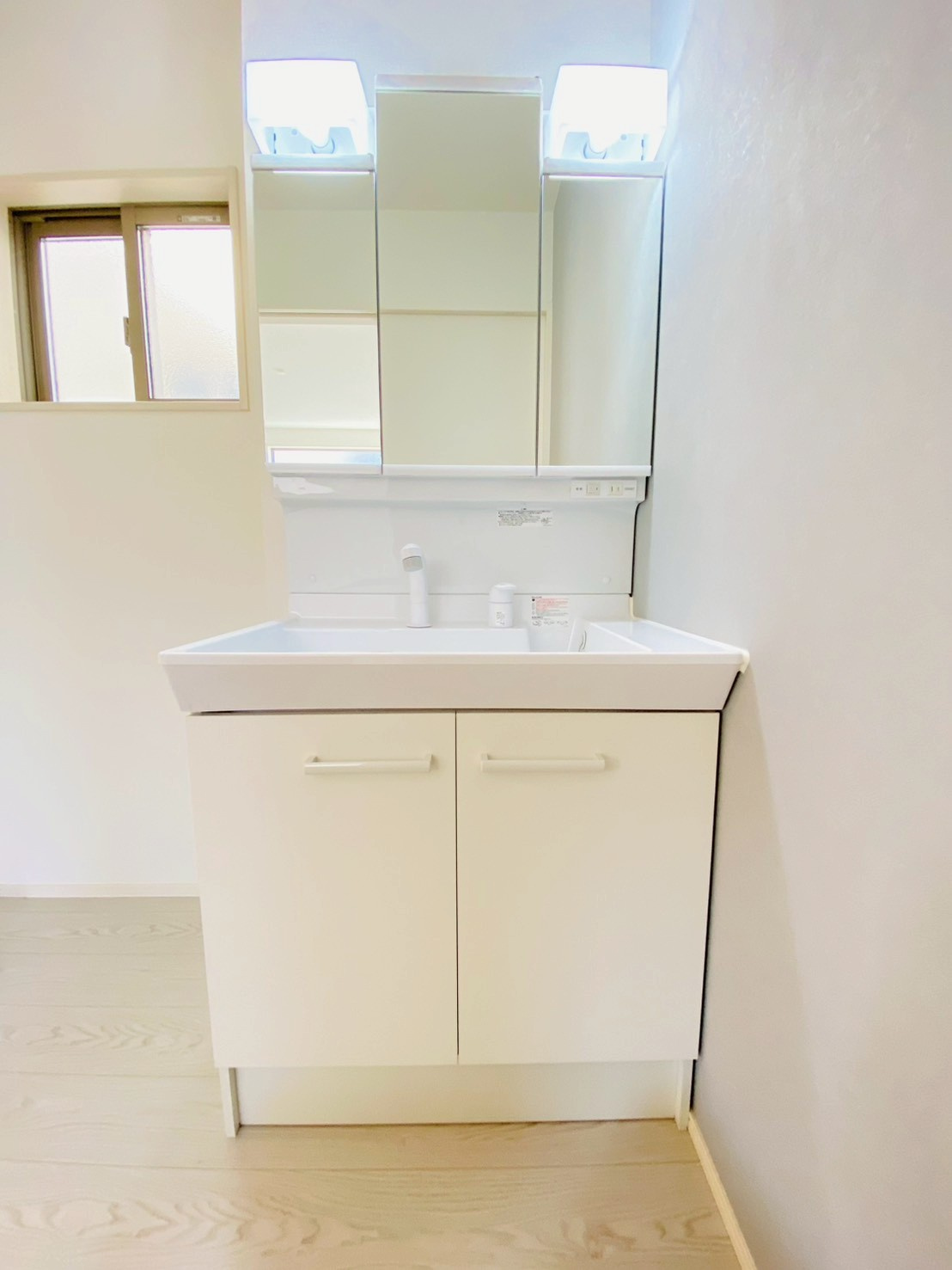 よかタウン／南区御幸西２丁目３期／２号棟の独立洗面台