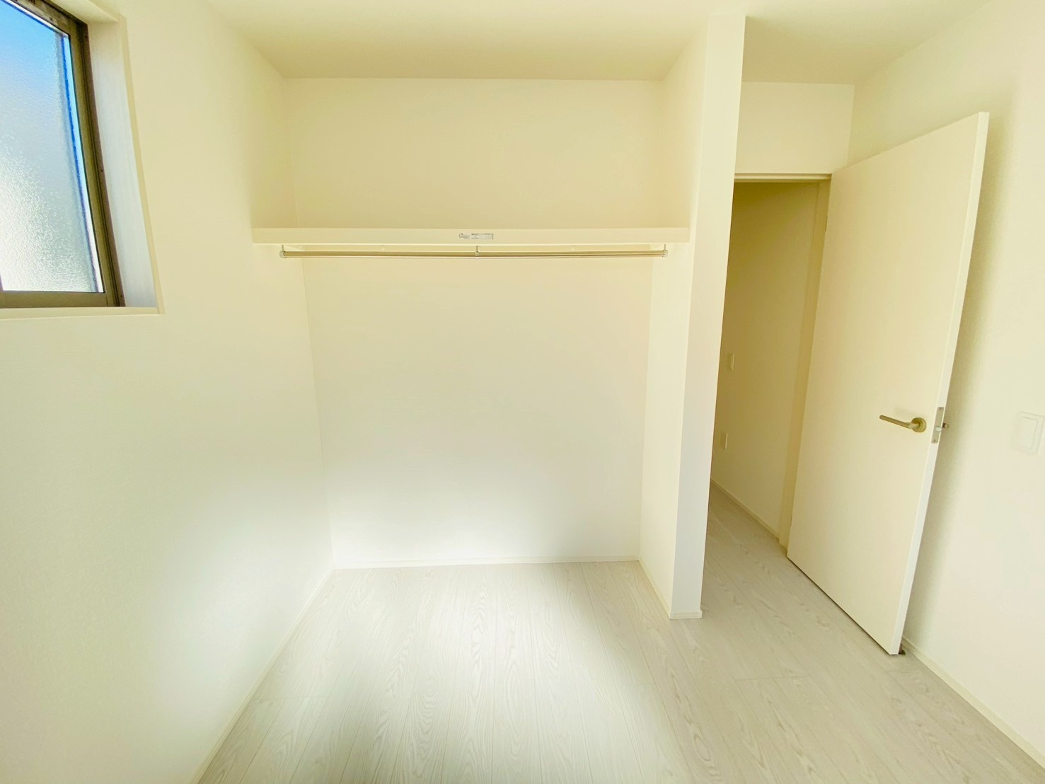 よかタウン／南区御幸西２丁目３期／２号棟の収納