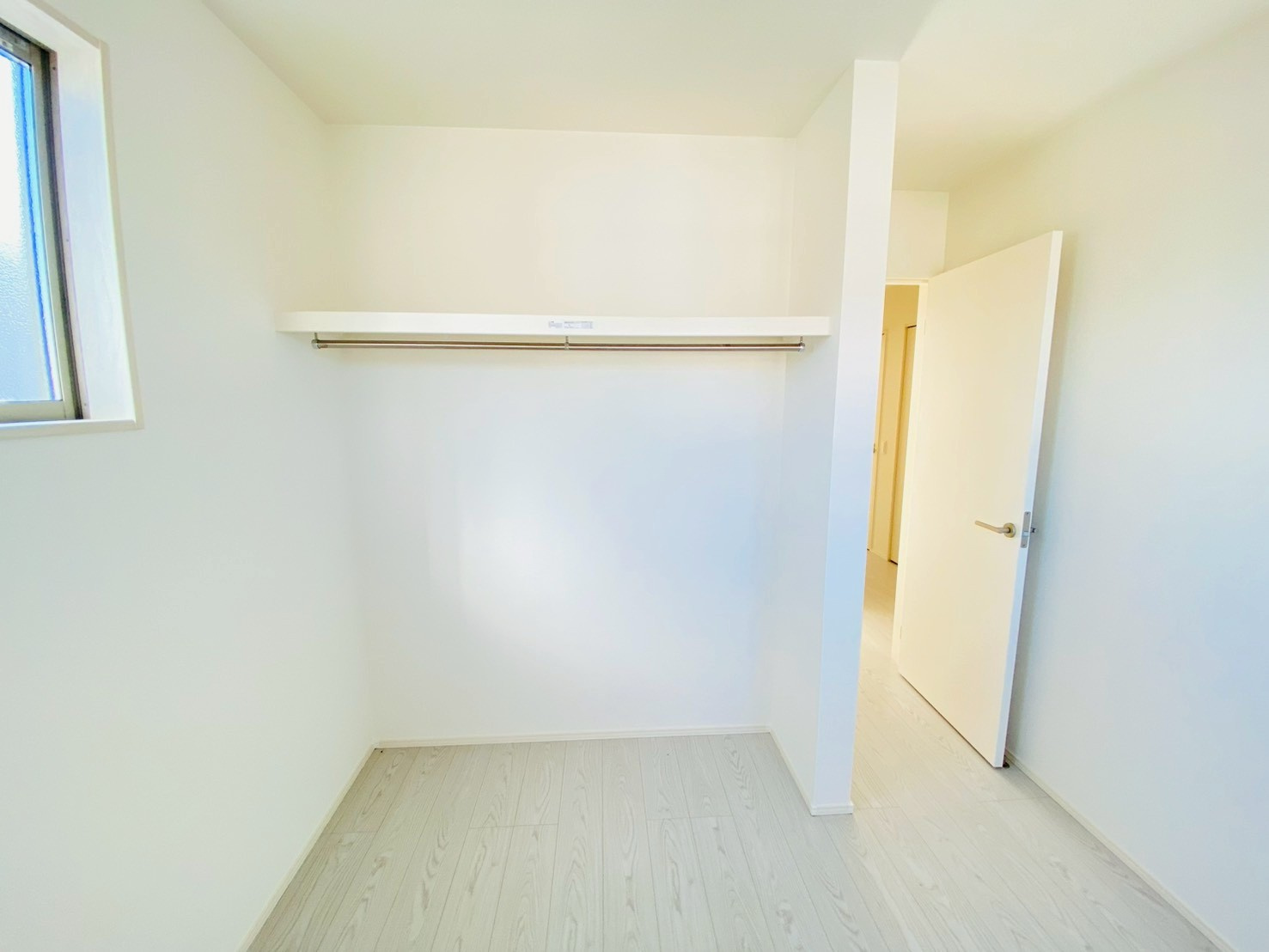 よかタウン／南区御幸西２丁目３期／２号棟の収納